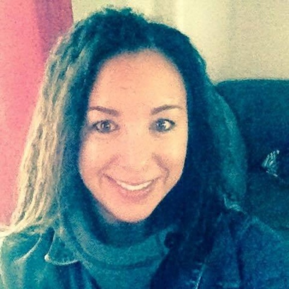 Meet your Posher, Annette - Picture 1 of 1